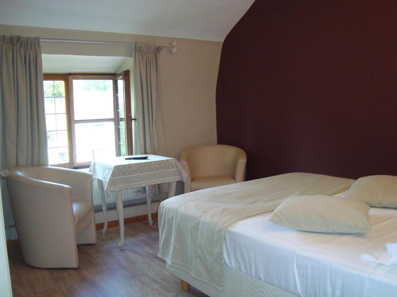 La Clochette Hotell Celles  Exteriör bild